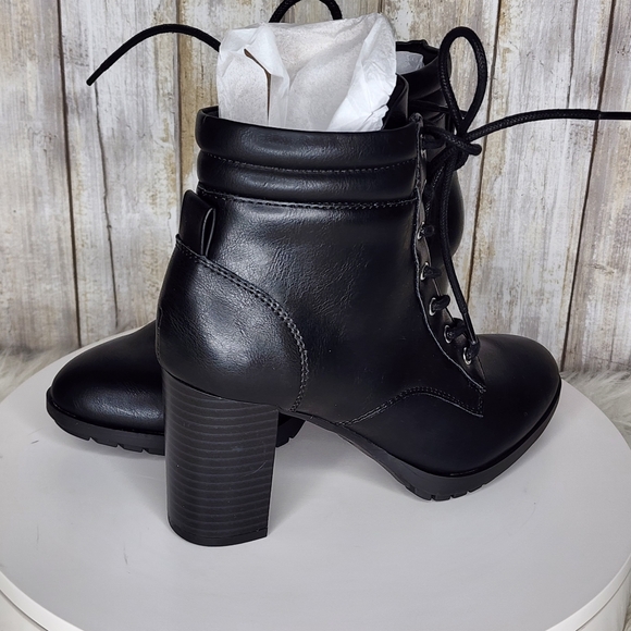 Style & Co Laurellee Lace-Up Dress Booties Black - Picture 4 of 10